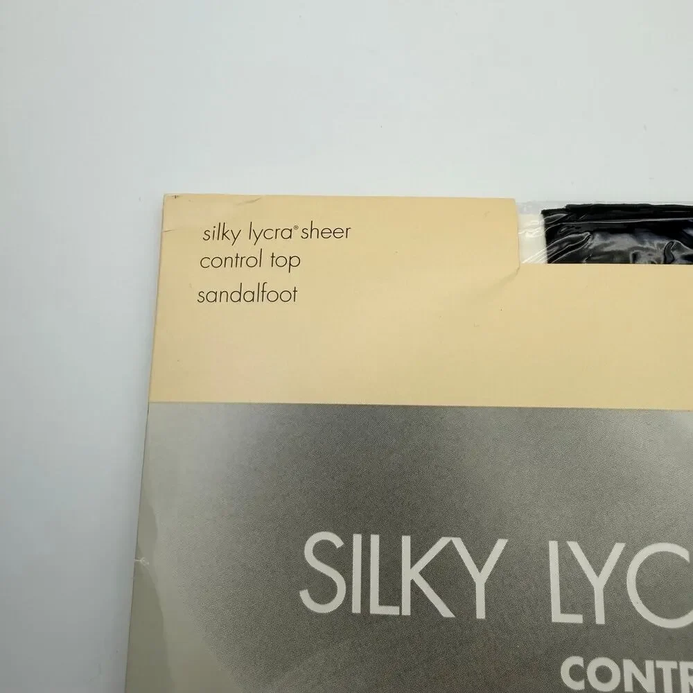 Casual Corner Size C Pantyhose Silky Lycra Sheer Control Top Jet Black
